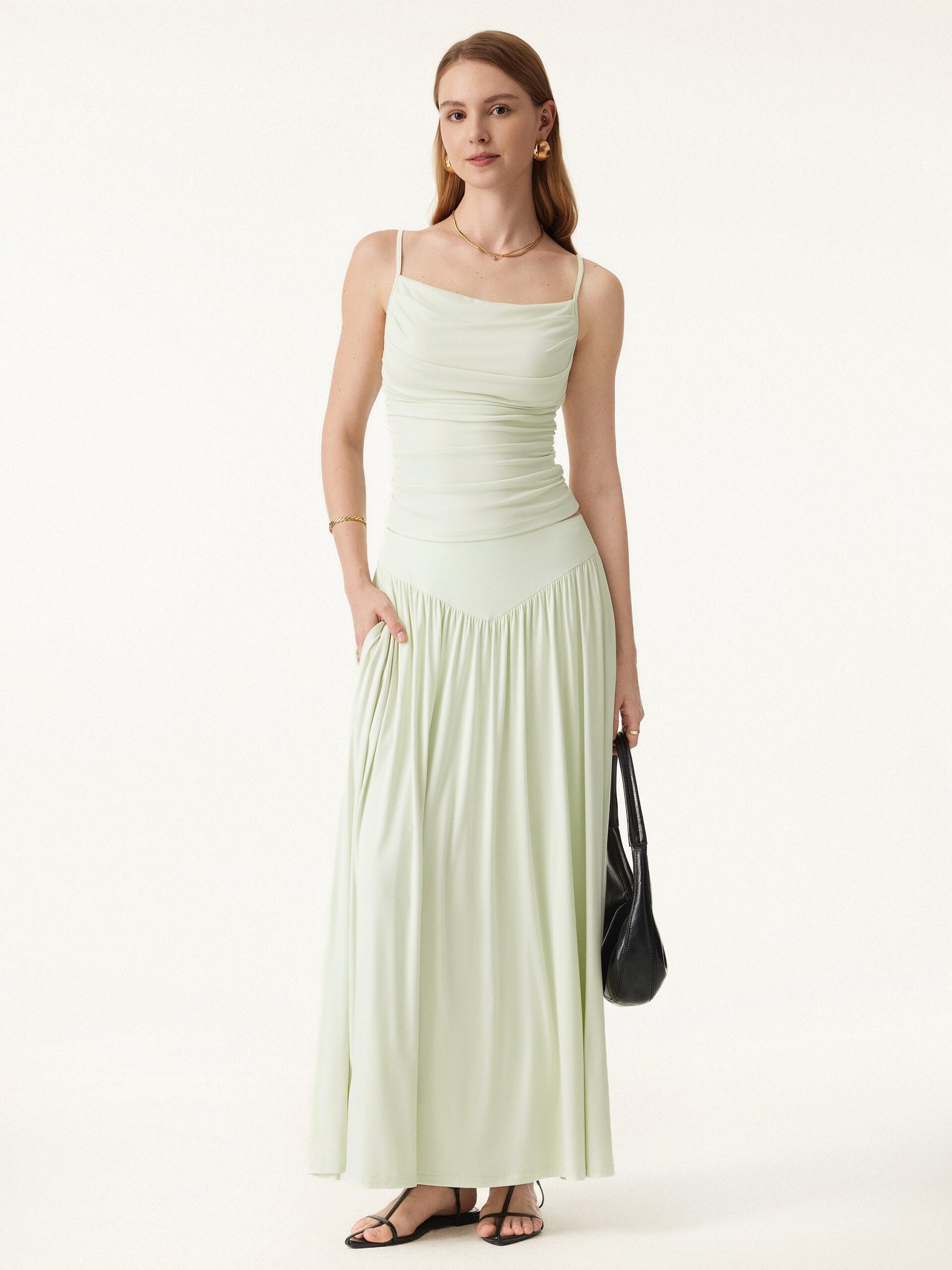 Ultrasofter Tellerrock mit V-förmiger, elastischer Taille und Taschen - Image 4