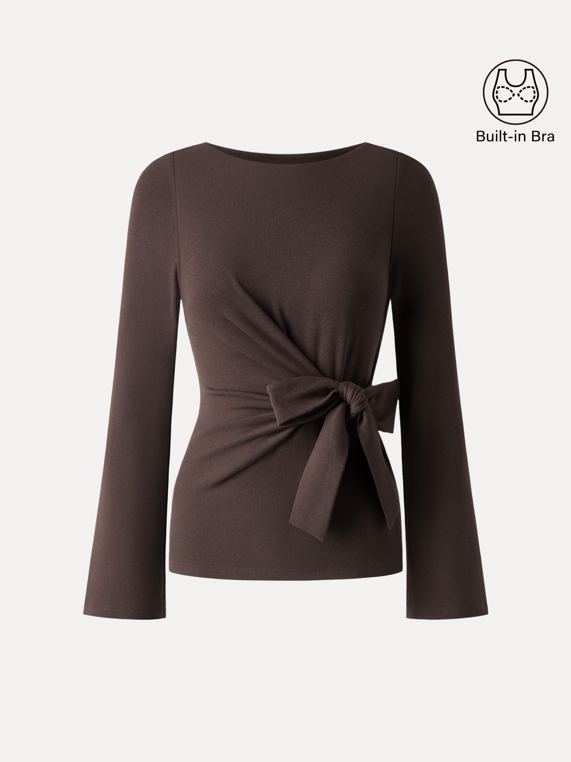 Brami mit Fliege, Gürtel und Glockenärmeln - Image 12